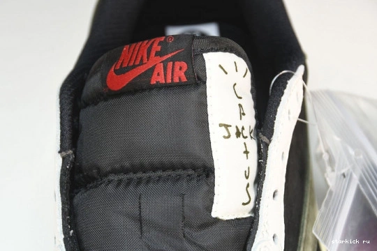 OG DZ4137-106 Low SP Retro 1 Scott Olive Travis Jordan 0512